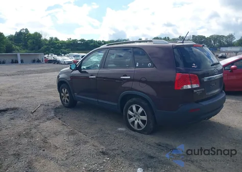 2013 Kia Sorento Lx V6 из США, поврежденный, VIN 5XYKTDA22DG400889